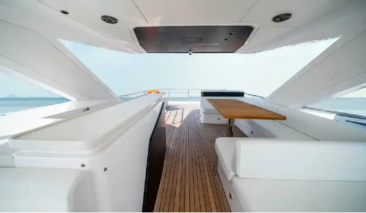 Majesty - 72 - Luxury Yacht Rentals Near me - Used Luxury Yachts Near me - Exclusive Concierge Club.webp